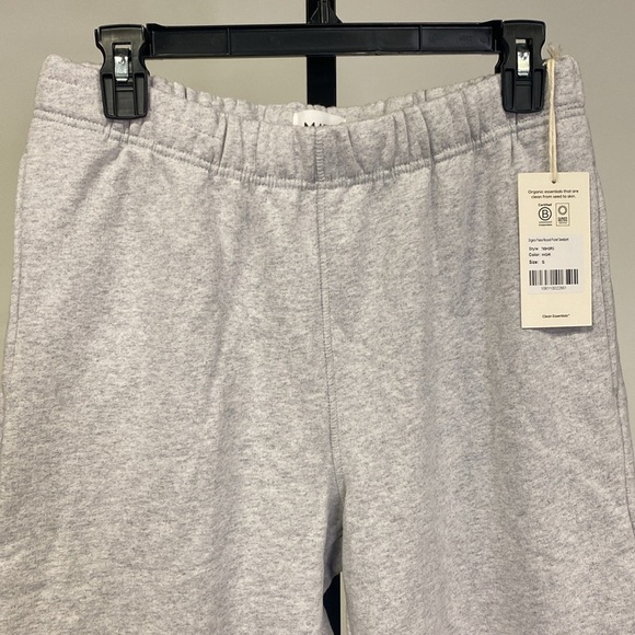 MATE the Label - Organic Fleece Relaxed Pocket Sweatpant In Heather Gray - Picture 8 of 10